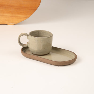 Xícara Reta com alça arco com pires alongado