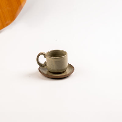 Xícara Reta com Alça Arco