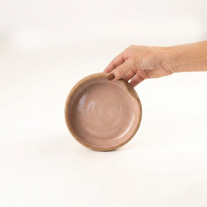 Bowl borda reta amassadinha em cerâmica artesanal — tamanho 13cm x 4cm, argila Cappuccino, esmalte Nude