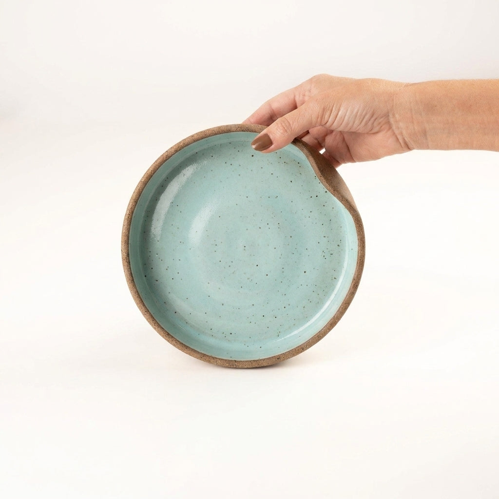 Bowl borda reta amassadinha em cerâmica artesanal — tamanho 19cm x 4cm, argila Flocos, esmalte Jujuba