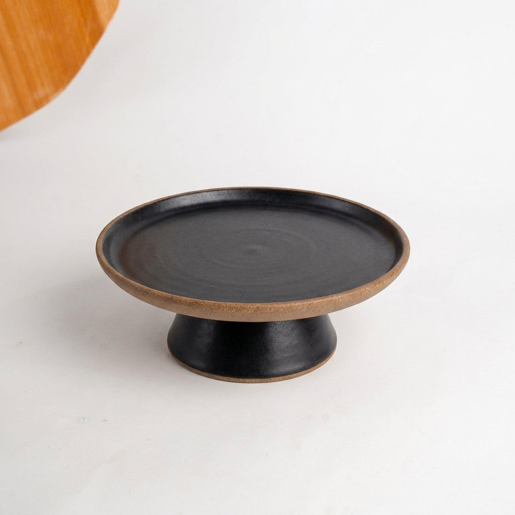 Bowl-leira AMME em cerâmica artesanal — tamanho 24cm, argila Cappuccino, esmalte Preto Acetinado