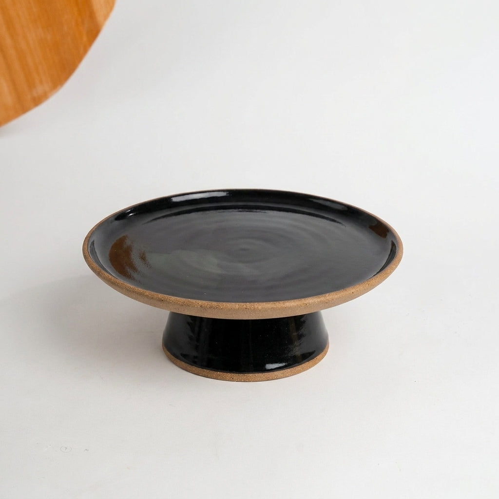 Bowl-leira AMME em cerâmica artesanal — tamanho 29cm, argila Cappuccino, esmalte Preto Ébano