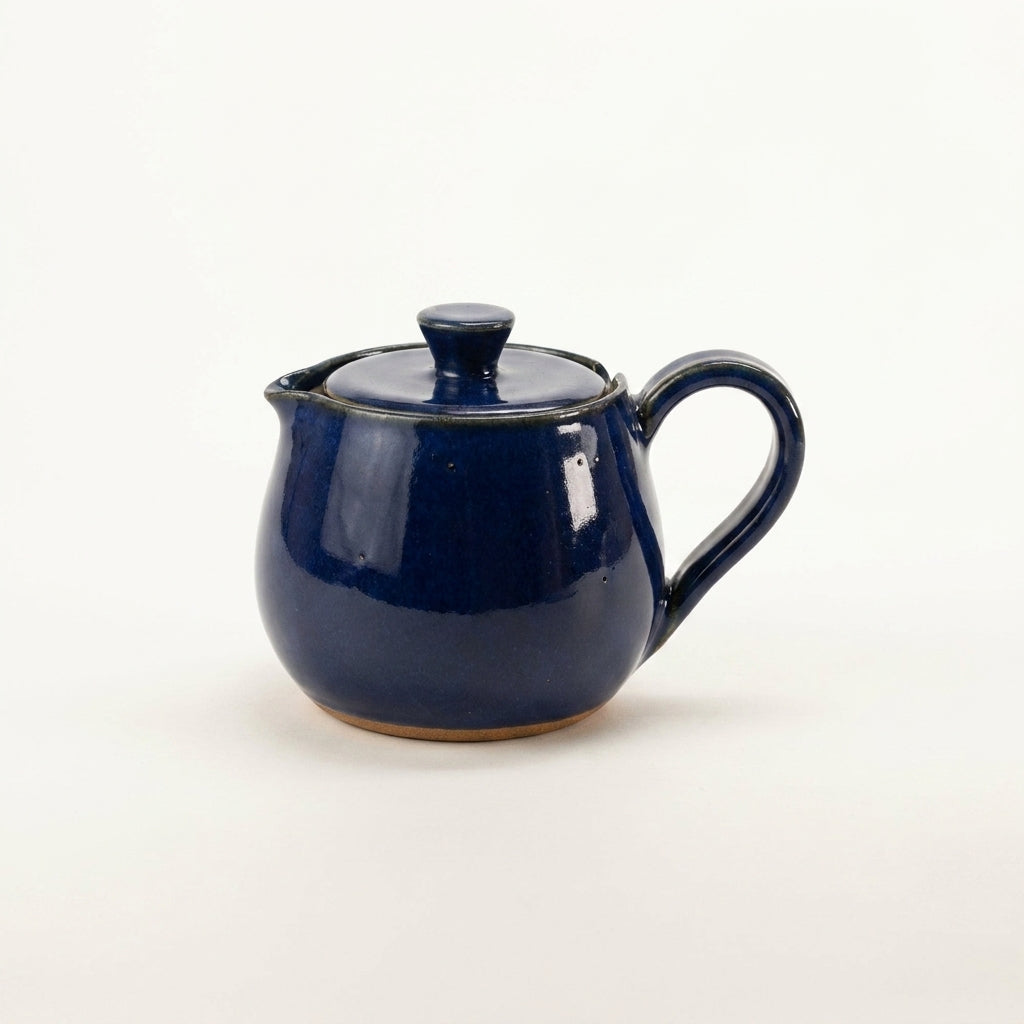 Bule Cumbuca em cerâmica artesanal — argila Cappuccino, esmalte Lazuli