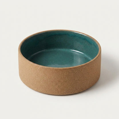 Comedouro Pet em cerâmica artesanal — tamanho 11 Ø X 4 CM, argila Cappuccino, esmalte Verde Exército