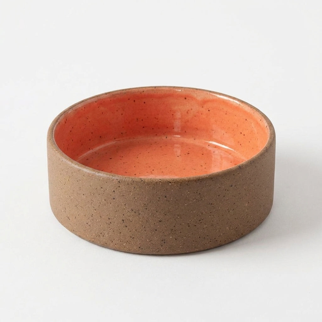 Comedouro Pet em cerâmica artesanal — tamanho 11 Ø X 4 CM, argila Flocos, esmalte Laranja Intenso