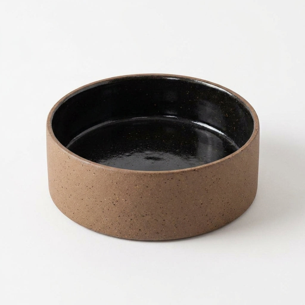 Comedouro Pet em cerâmica artesanal — tamanho 11 Ø X 4 CM, argila Flocos, esmalte Preto Ébano