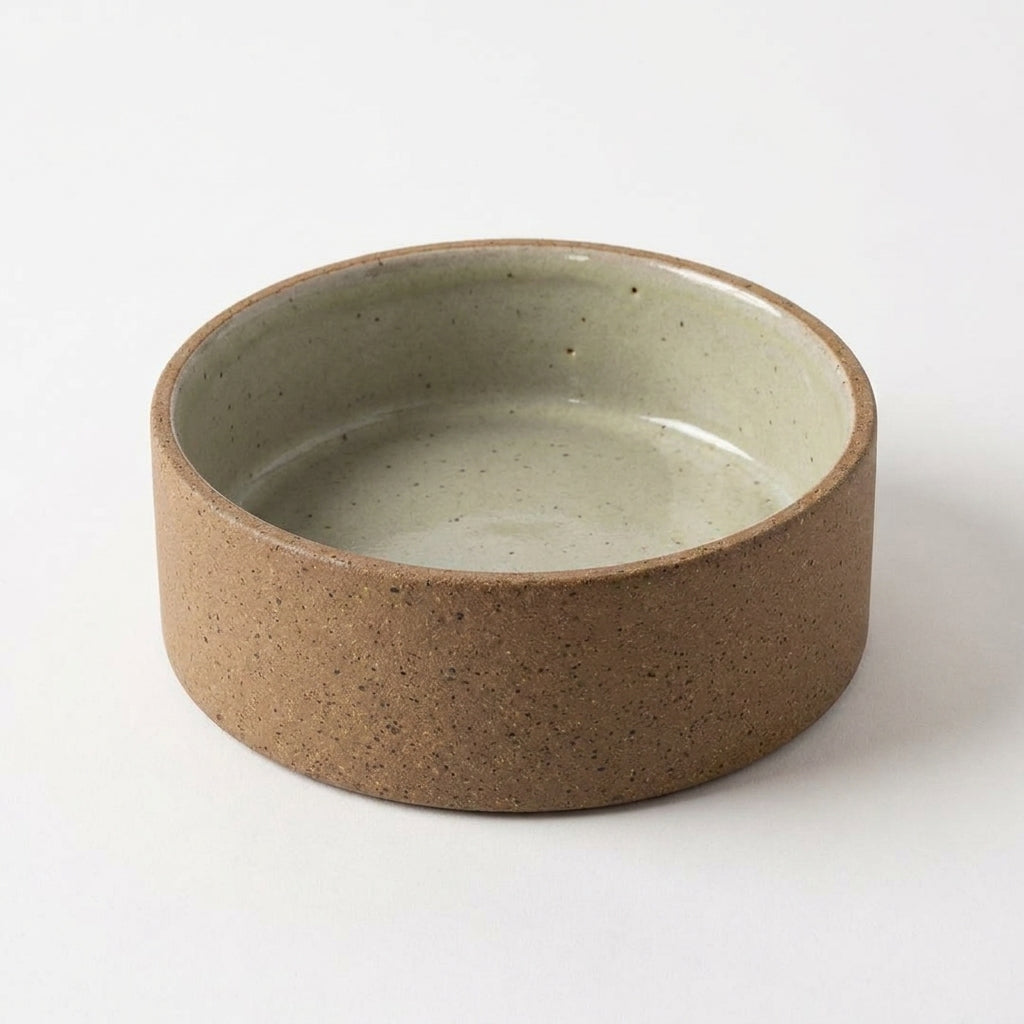 Comedouro Pet em cerâmica artesanal — tamanho 11 Ø X 4 CM, argila Flocos, esmalte Verde Pompeia