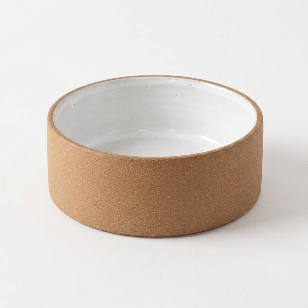 Comedouro Pet em cerâmica artesanal — tamanho 15 Ø x 5 CM, argila Cappuccino, esmalte Branco AMME