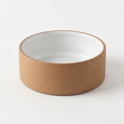 Comedouro Pet em cerâmica artesanal — tamanho 15 Ø x 5 CM, argila Cappuccino, esmalte Branco AMME