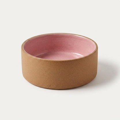 Comedouro Pet em cerâmica artesanal — tamanho 15 Ø x 5 CM, argila Cappuccino, esmalte Rosa Barbie