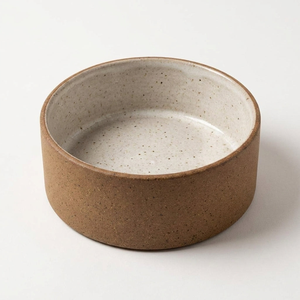 Comedouro Pet em cerâmica artesanal — tamanho 15 Ø x 5 CM, argila Flocos, esmalte Branco AMME