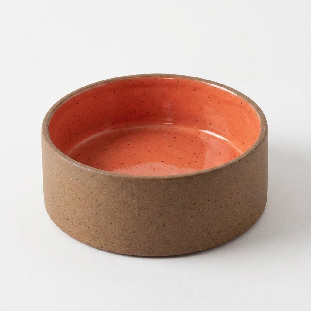Comedouro Pet em cerâmica artesanal — tamanho 15 Ø x 5 CM, argila Flocos, esmalte Laranja Intenso