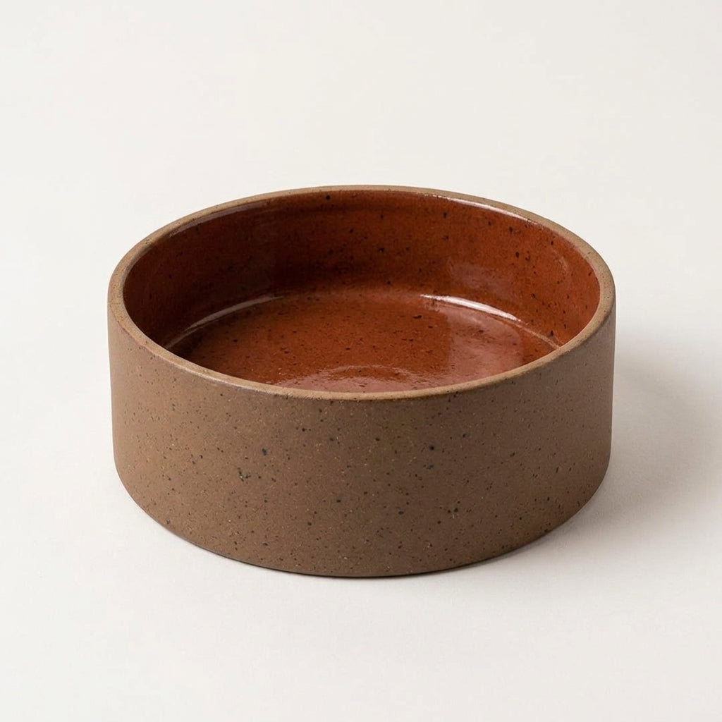 Comedouro Pet em cerâmica artesanal — tamanho 15 Ø x 5 CM, argila Flocos, esmalte Sol de Terracota