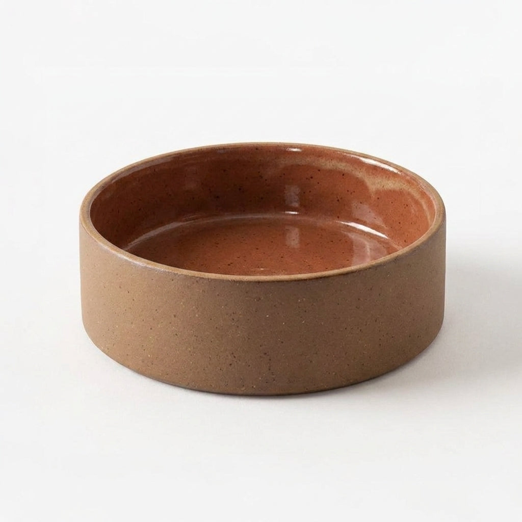 Comedouro Pet em cerâmica artesanal — tamanho 18 Ø x 6 CM, argila Flocos, esmalte Sol de Terracota