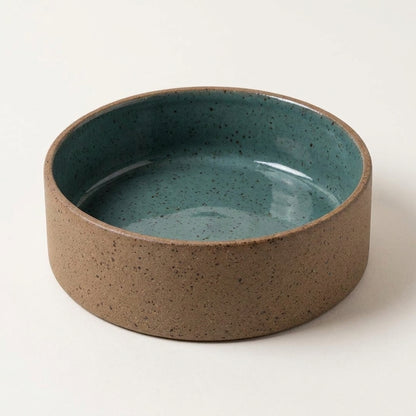 Comedouro Pet em cerâmica artesanal — tamanho 18 Ø x 6 CM, argila Flocos, esmalte Verde Exército