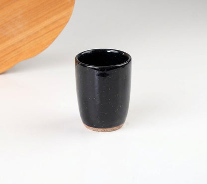 Copo Alto Encontro em cerâmica artesanal — argila Flocos, esmalte Preto Ébano