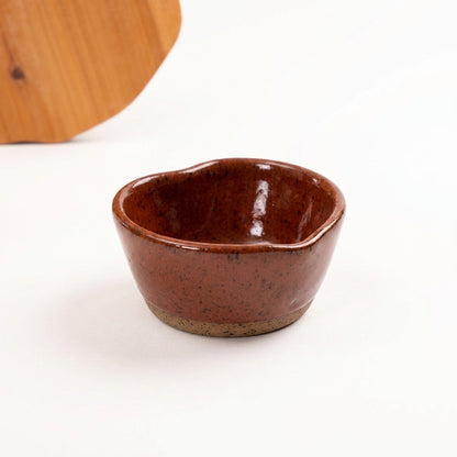 Mini bowl Coração em cerâmica artesanal — argila Flocos, esmalte Sol de Terracota