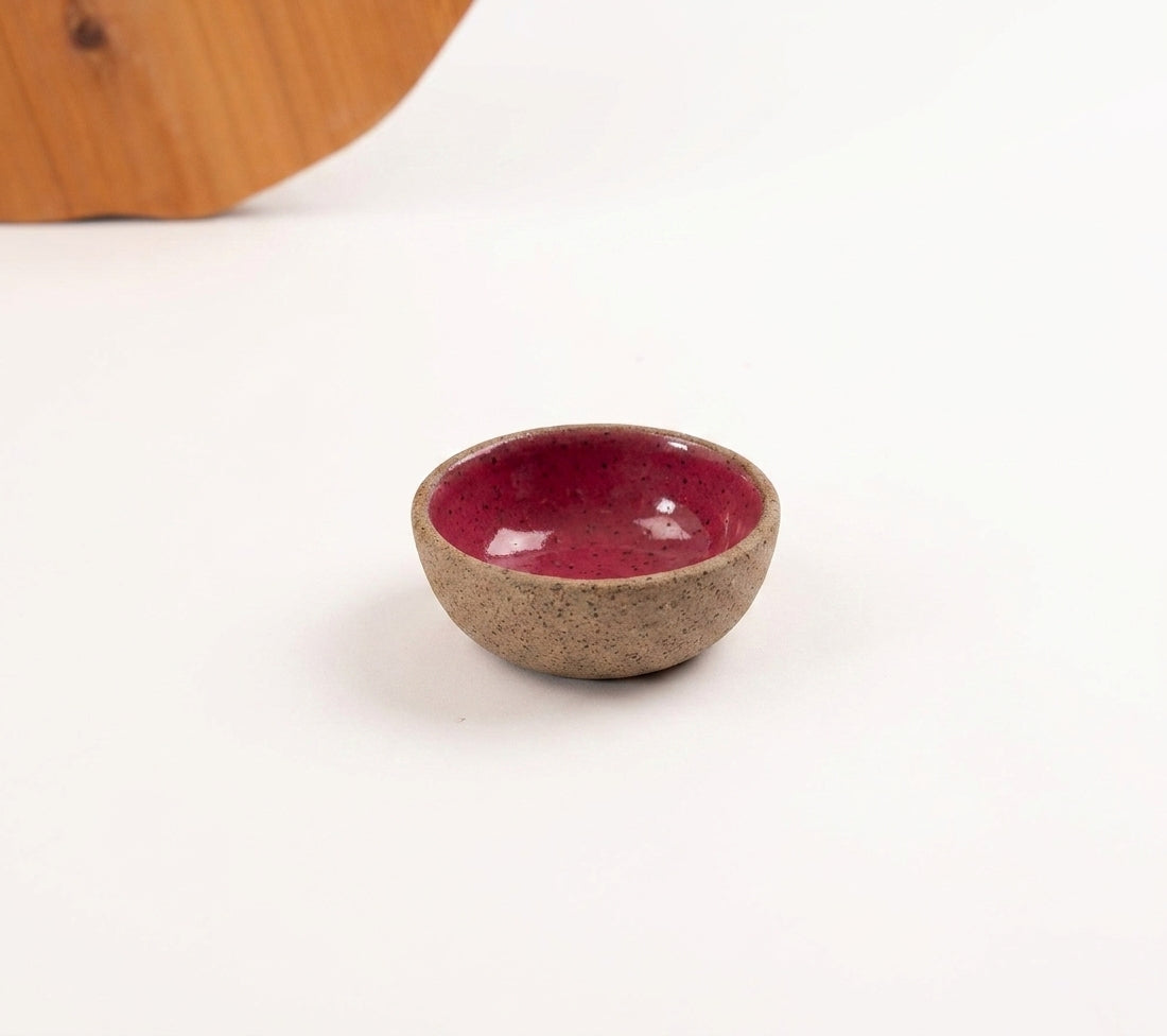 Mini Bowl Quadrado em cerâmica artesanal — argila Flocos, esmalte Jujuba