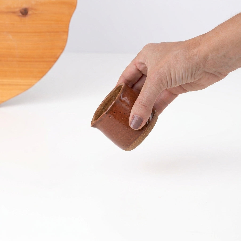 Molheira Cumbuca em cerâmica artesanal — tamanho 100ML, argila Cappuccino, esmalte Sol de Terracota