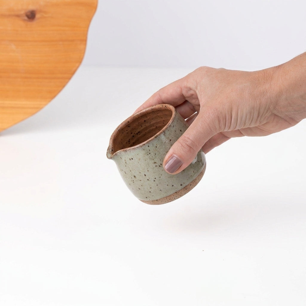 Molheira Cumbuca em cerâmica artesanal — tamanho 100ML, argila Flocos, esmalte Verde Pompeia