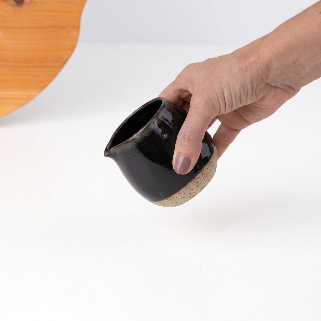 Molheira Cumbuca em cerâmica artesanal — tamanho 180ML, argila Flocos, esmalte Preto Ébano