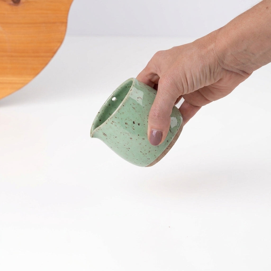 Molheira Cumbuca em cerâmica artesanal — tamanho 180ML, argila Flocos, esmalte Verde Menta