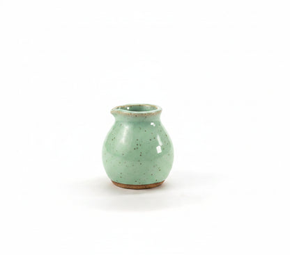 Molheira Esfera com bico em cerâmica artesanal — argila Flocos, esmalte Verde Menta