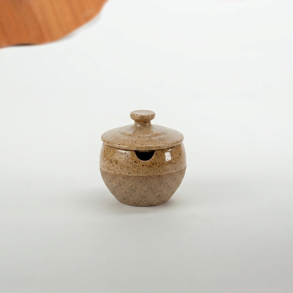 Pimenteiro Abaloado com tampa em cerâmica artesanal — argila Flocos, esmalte Pedra Sabão