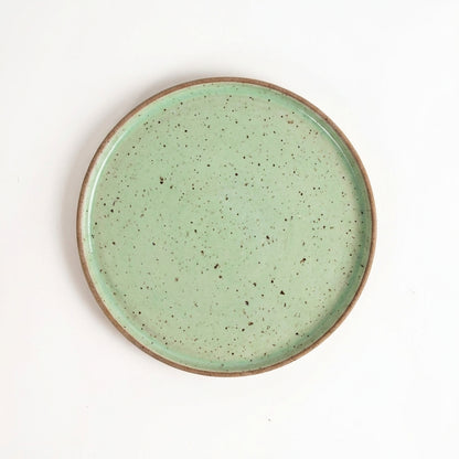Prato Borda Reta Salada em cerâmica artesanal — argila Flocos, esmalte Verde Menta
