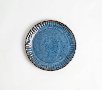 Prato Carving Sobremesa em cerâmica artesanal — argila Flocos, esmalte Azul Safira