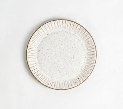 Prato Carving Sobremesa em cerâmica artesanal — argila Flocos, esmalte Branco AMME