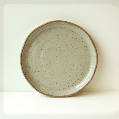 Prato Encontro Salada Orgânico em cerâmica artesanal — argila Flocos, esmalte Verde Pompeia