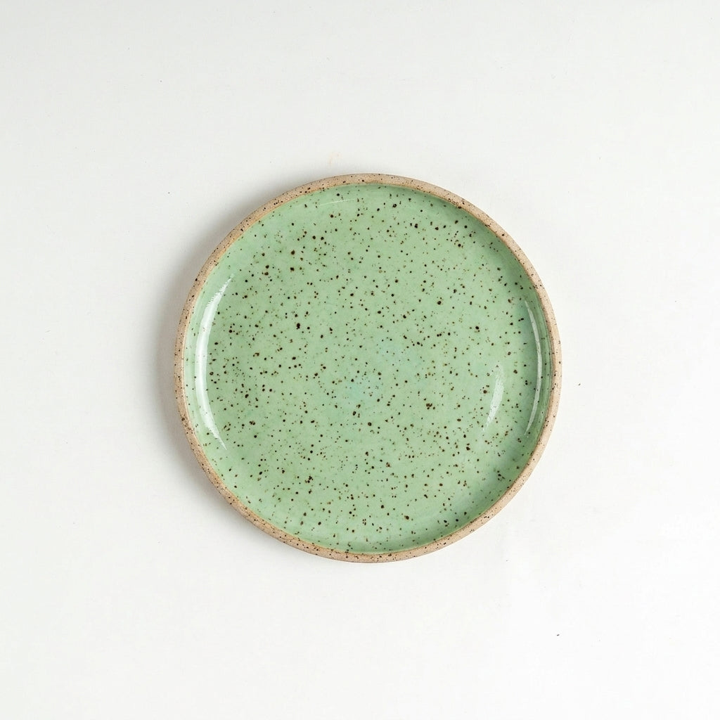 Prato Encontro Sobremesa em cerâmica artesanal — argila Flocos, esmalte Verde Menta