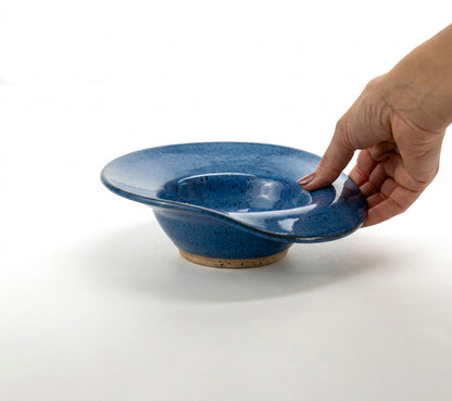 Prato Risoto Borda Rebaixada em cerâmica artesanal — tamanho 250ML, argila Flocos, esmalte Azul Safira