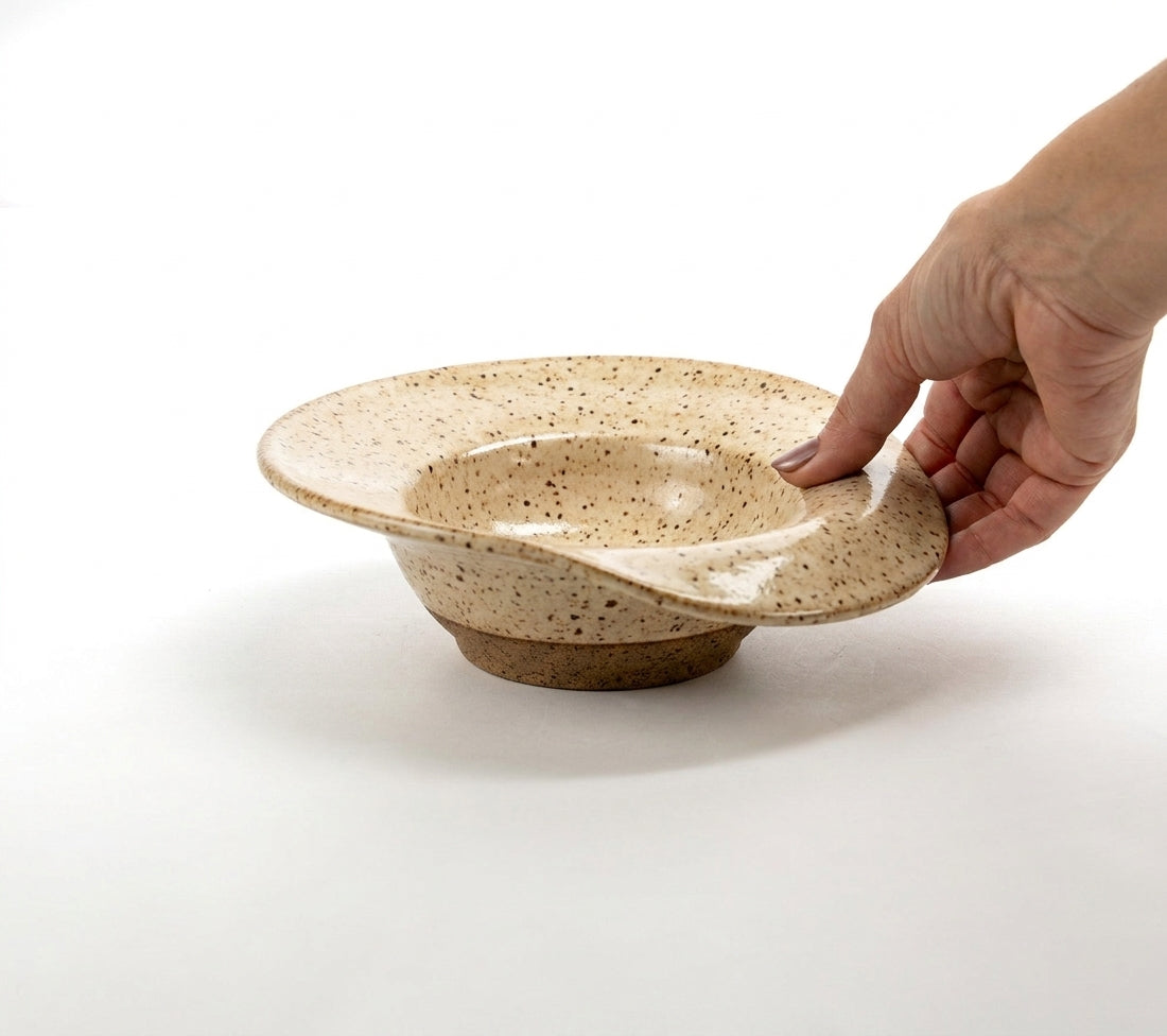 Prato Risoto Borda Rebaixada em cerâmica artesanal — tamanho 250ML, argila Flocos, esmalte Pedra Sabão