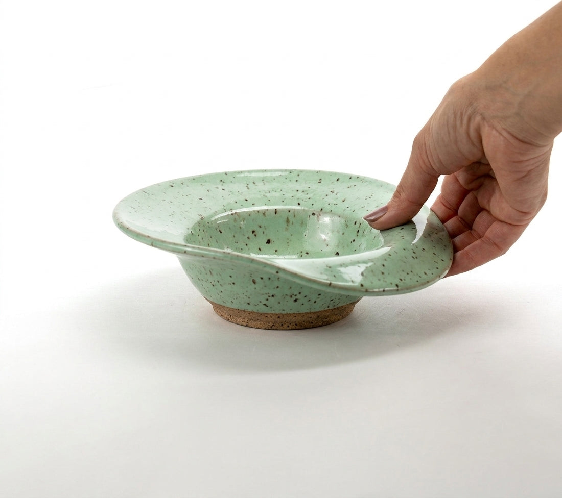 Prato Risoto Borda Rebaixada em cerâmica artesanal — tamanho 250ML, argila Flocos, esmalte Verde Menta