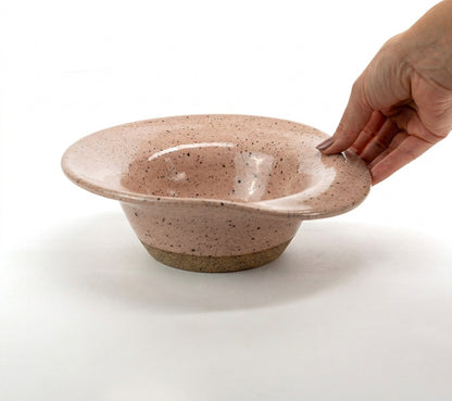 Prato Risoto Borda Rebaixada em cerâmica artesanal — tamanho 350ML, argila Flocos, esmalte Nude