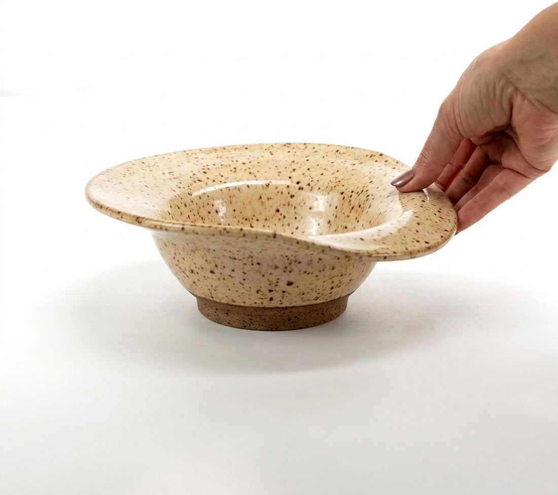 Prato Risoto Borda Rebaixada em cerâmica artesanal — tamanho 350ML, argila Flocos, esmalte Pedra Sabão