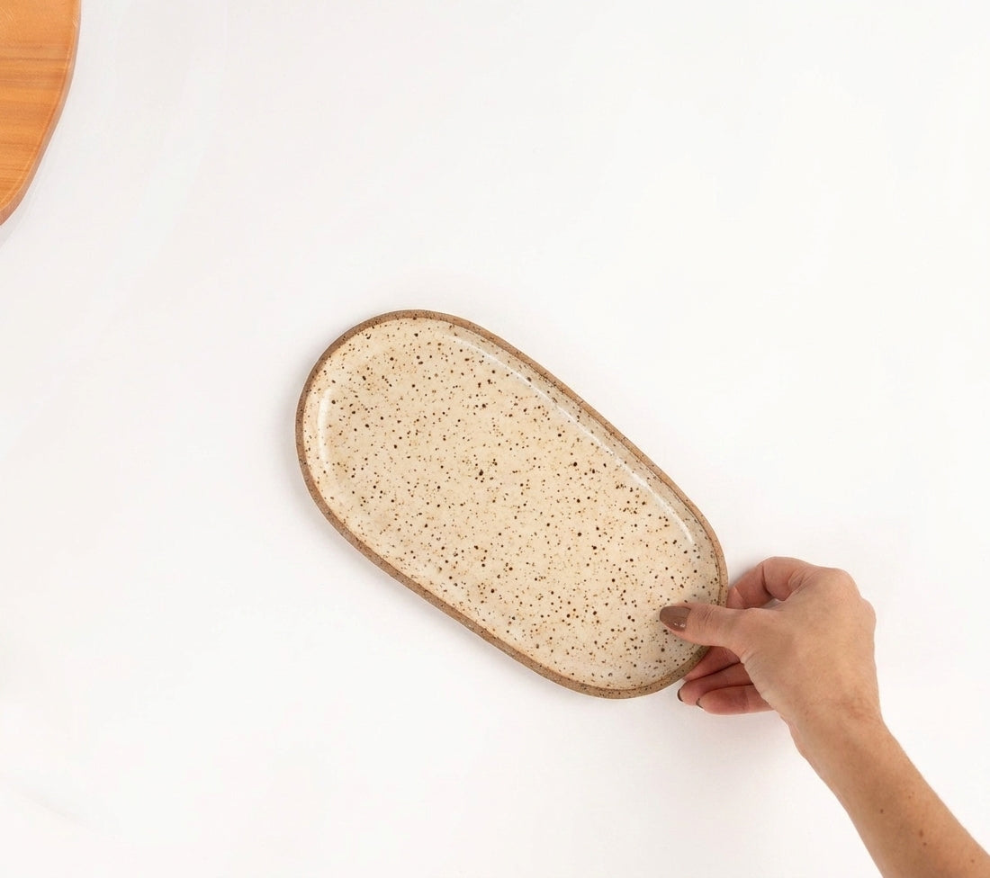 Réguas orgânicas para servir em cerâmica artesanal — tamanho 12CM x 25CM, argila Flocos, esmalte Pedra Sabão