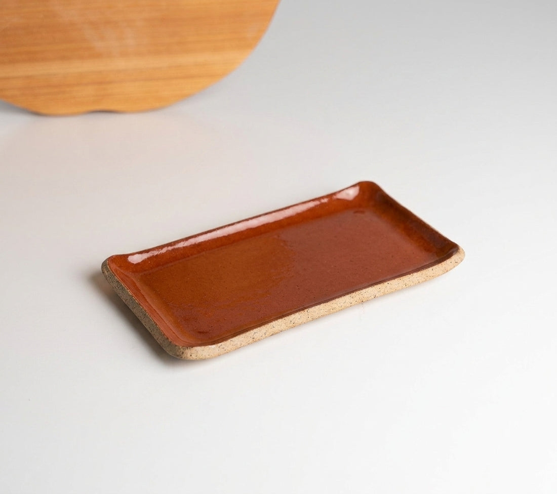 Réguas retas para servir (nova modelagem) em cerâmica artesanal — tamanho 20CM x 12CM, argila Cappuccino, esmalte Sol de Terracota