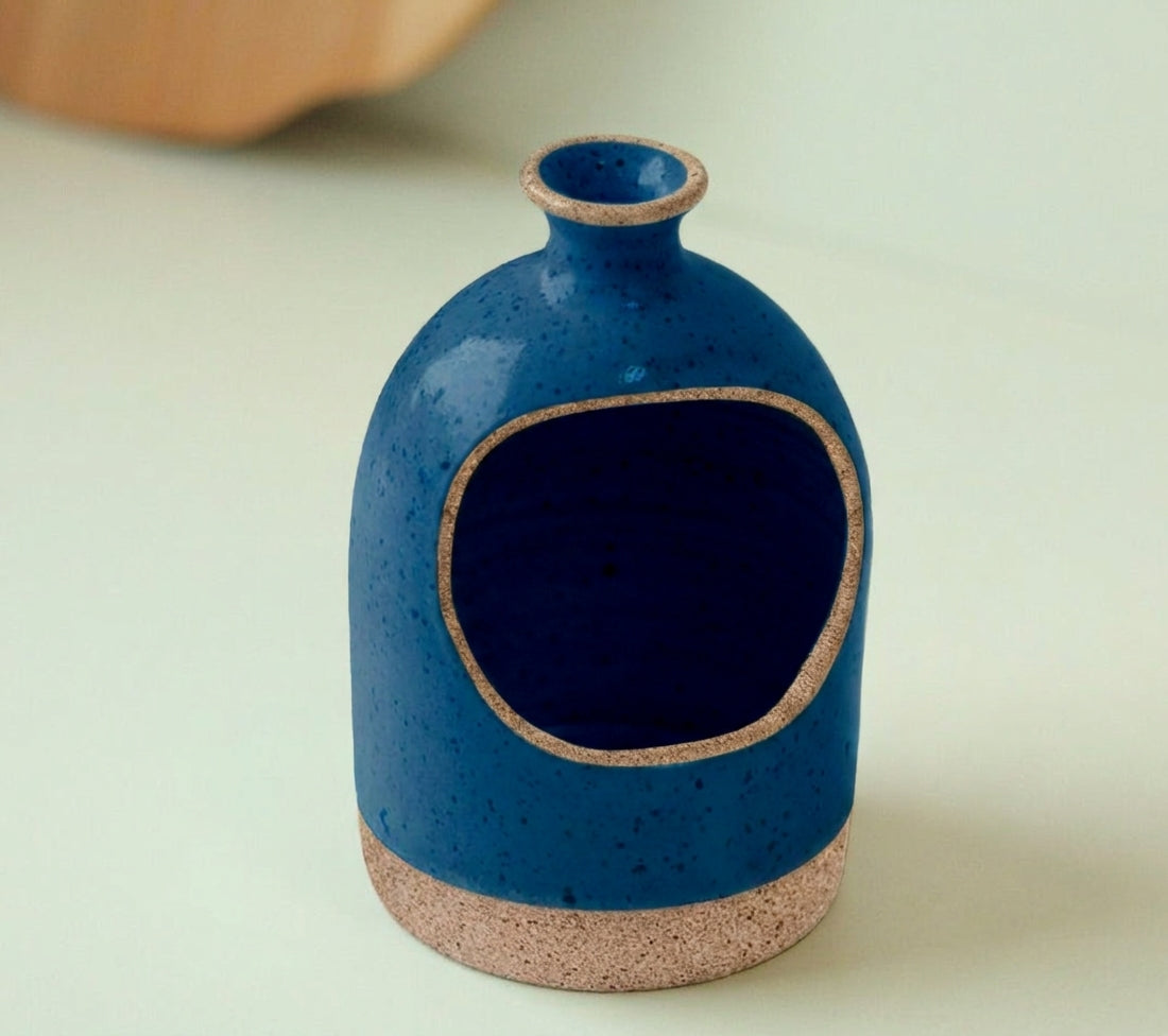 Saleiro Aberto em cerâmica artesanal — argila Cappuccino, esmalte Lazuli