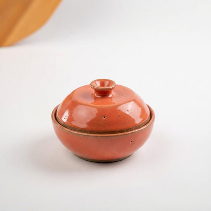 Saleiro com Tampa em cerâmica artesanal — argila Cappuccino, esmalte Laranja Intenso