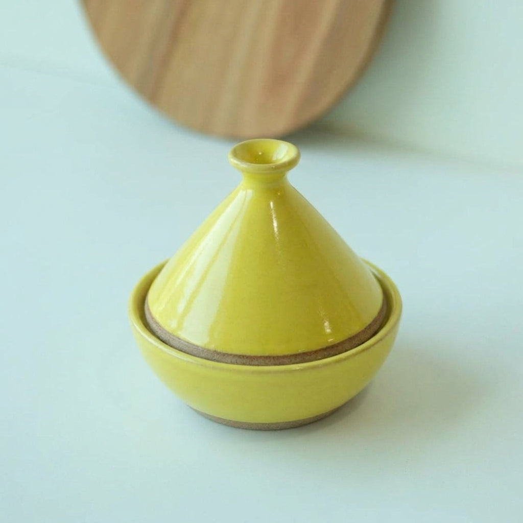 Saleiro Marroquino em cerâmica artesanal — argila Cappuccino, esmalte Amarelo Intenso