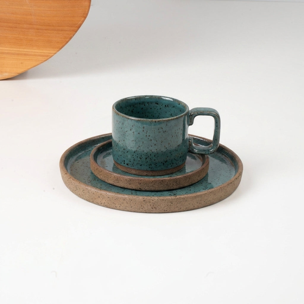 SET café da manhã linha reta em cerâmica artesanal — argila Flocos, esmalte Verde Exército