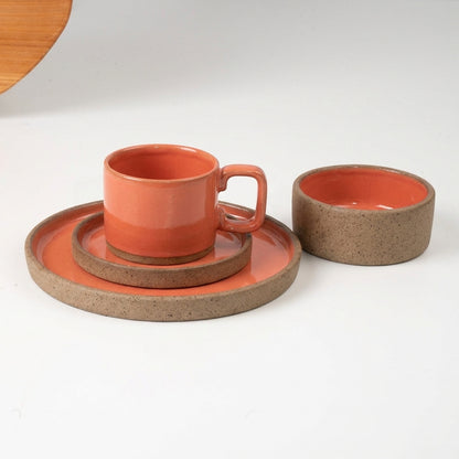 SET café da manhã reta com bowl linha reta em cerâmica artesanal — argila Cappuccino, esmalte Laranja Intenso