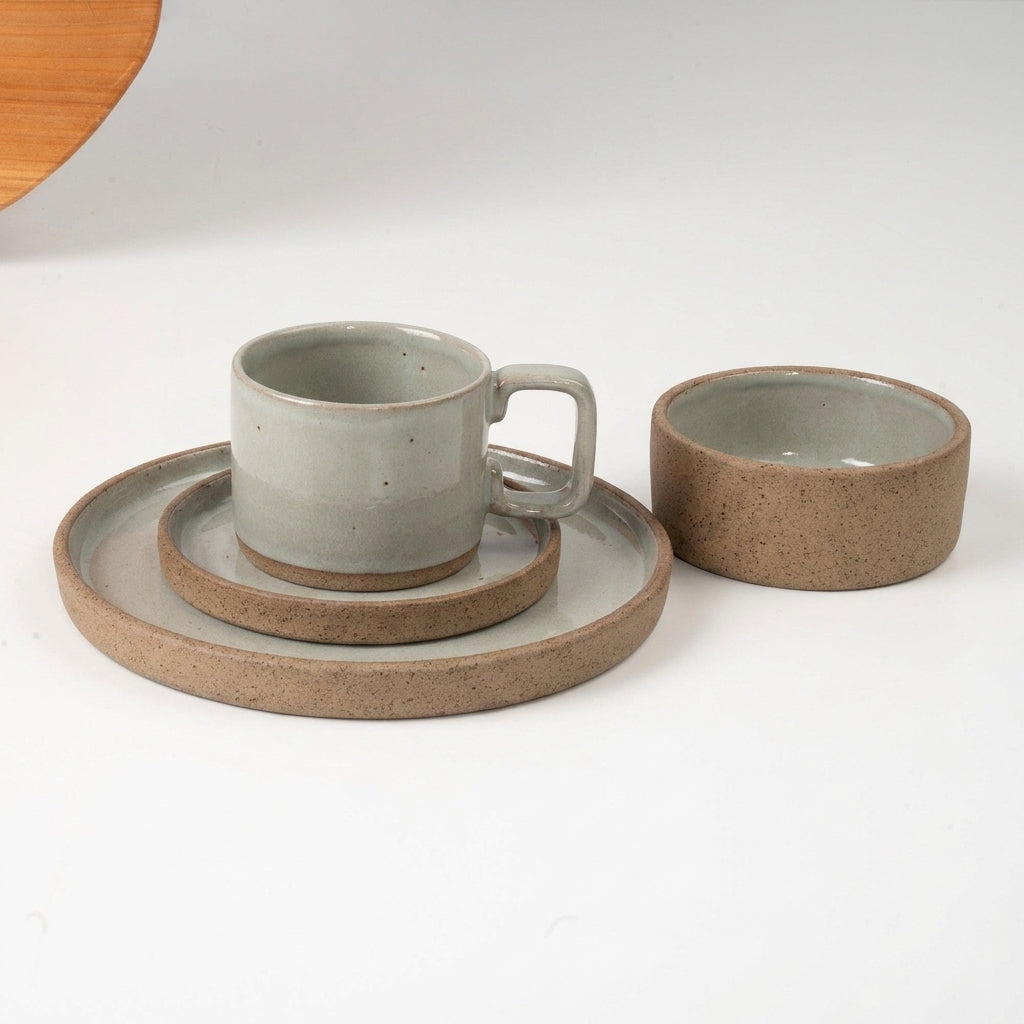 SET café da manhã reta com bowl linha reta em cerâmica artesanal — argila Cappuccino, esmalte Verde Pompeia