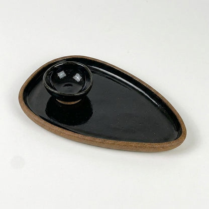 Set pratinho  individual triângulo com nosoki triângulo em cerâmica artesanal — argila Flocos, esmalte Preto Ébano