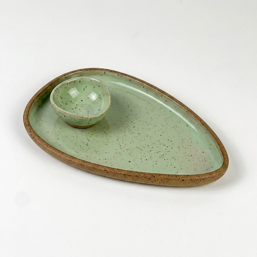 Set pratinho  individual triângulo com nosoki triângulo em cerâmica artesanal — argila Flocos, esmalte Verde Menta