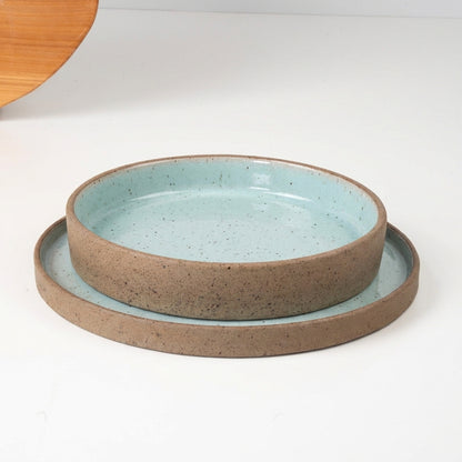 SET Prato Raso e Fundo linha Reta em cerâmica artesanal — argila Flocos, esmalte Jujuba