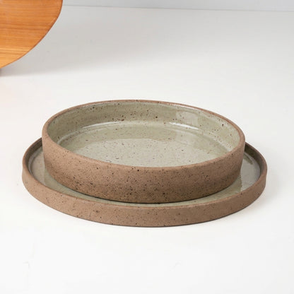 SET Prato Raso e Fundo linha Reta em cerâmica artesanal — argila Flocos, esmalte Verde Pompeia